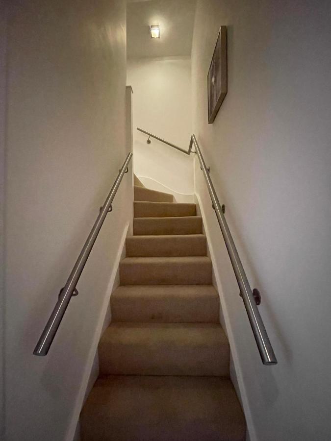 Vikings Duplex Apartment City Centre With Free Parking York Buitenkant foto