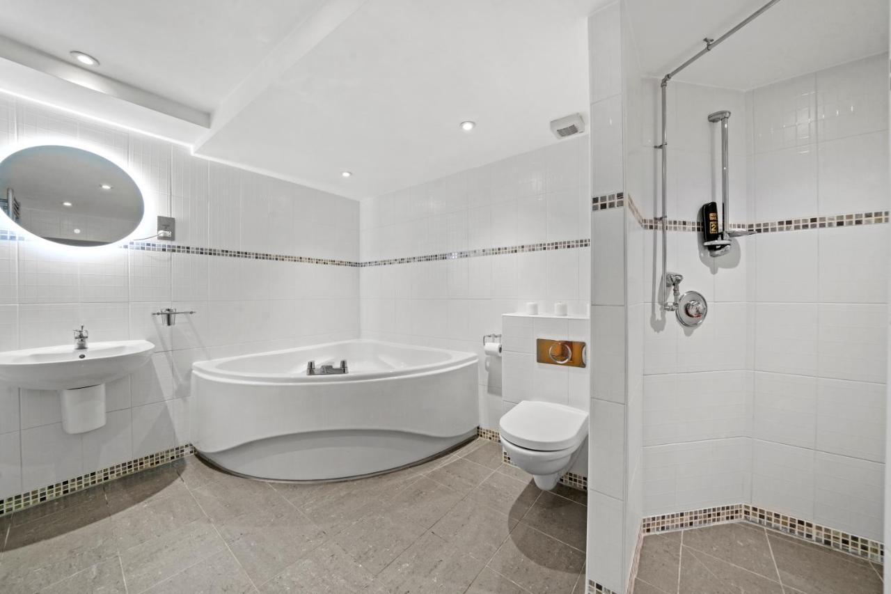 Vikings Duplex Apartment City Centre With Free Parking York Buitenkant foto