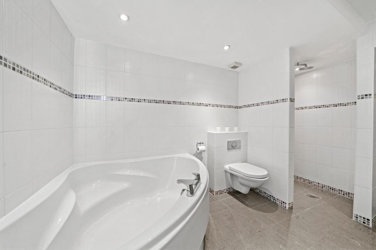 Vikings Duplex Apartment City Centre With Free Parking York Buitenkant foto